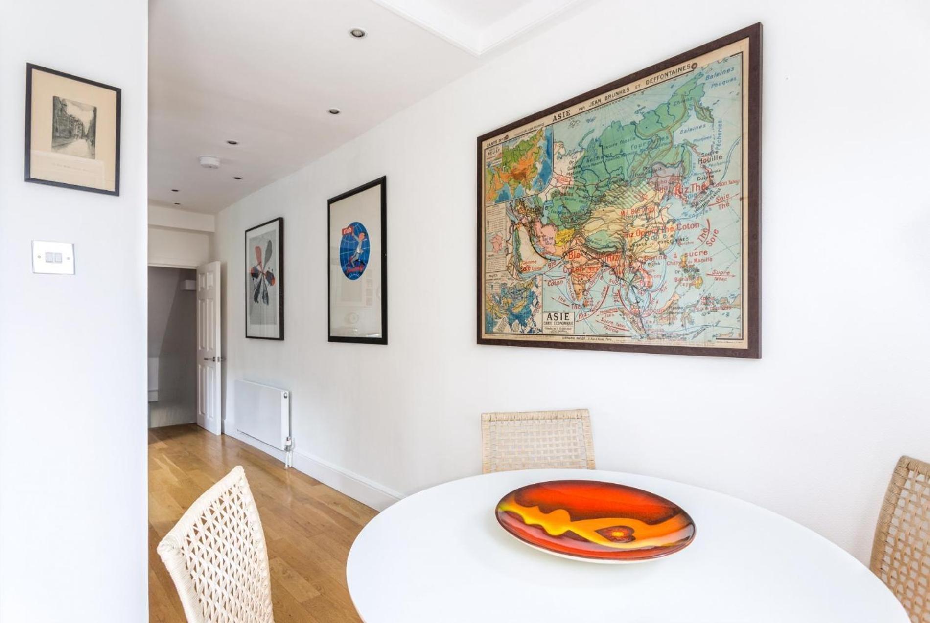 Elephant & Oxpecker 2 Bedrooms In Fulham Londra