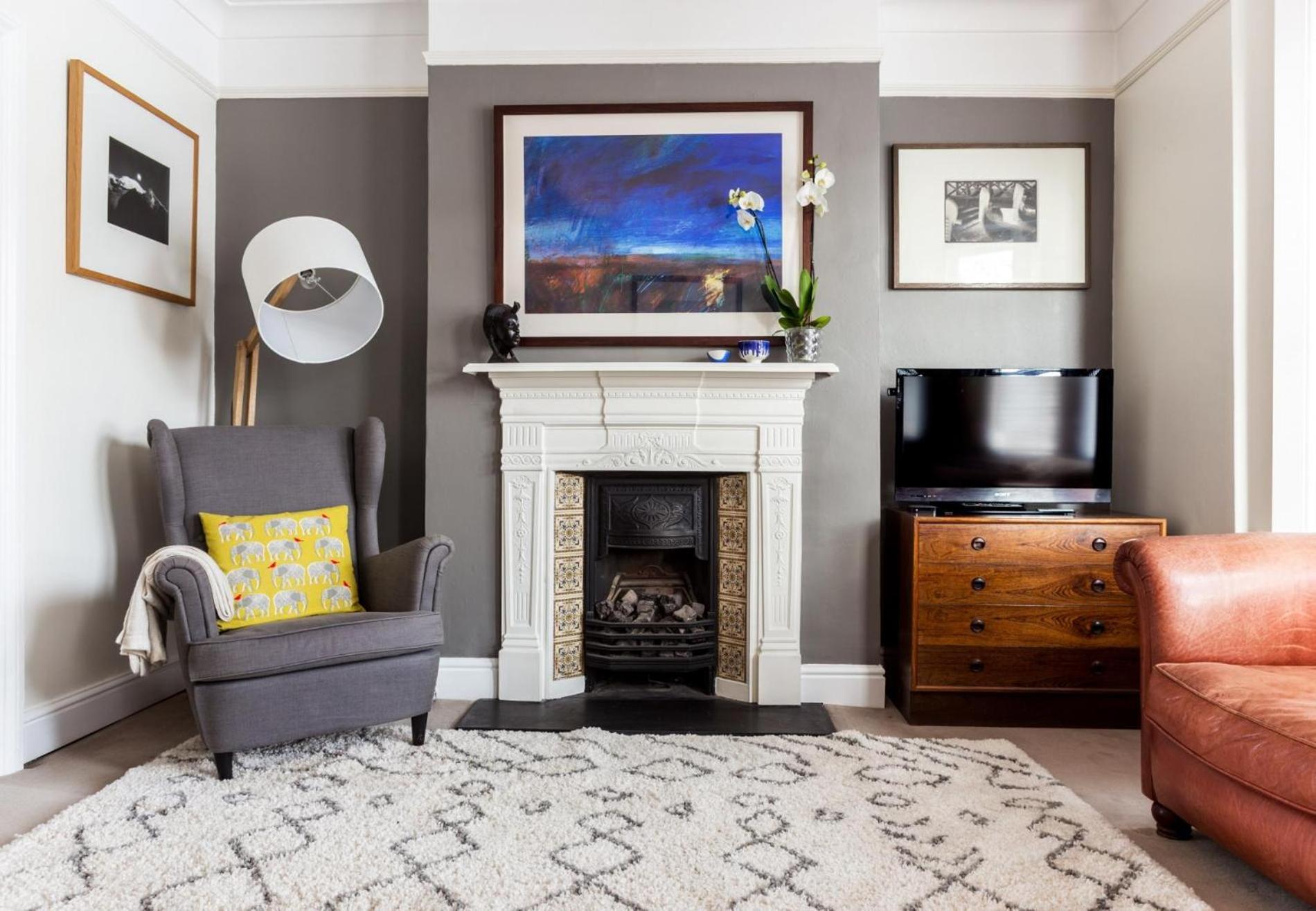 Elephant & Oxpecker 2 Bedrooms In Fulham